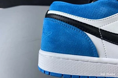 242 Air Blue” Soft 1 2864 Low CK3022- “Laser Jordan 0812